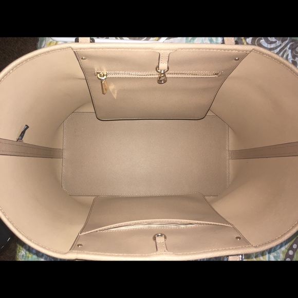 Michael Kors Tote - Picture 3 of 3